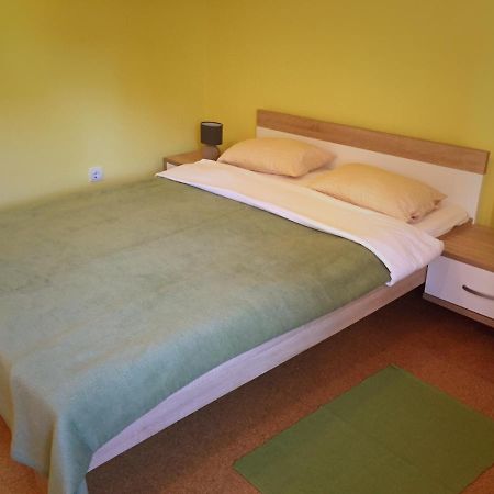 Apartment Lela Mali Lošinj Екстериор снимка